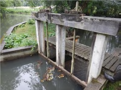 Vannage en amont de Mézilles