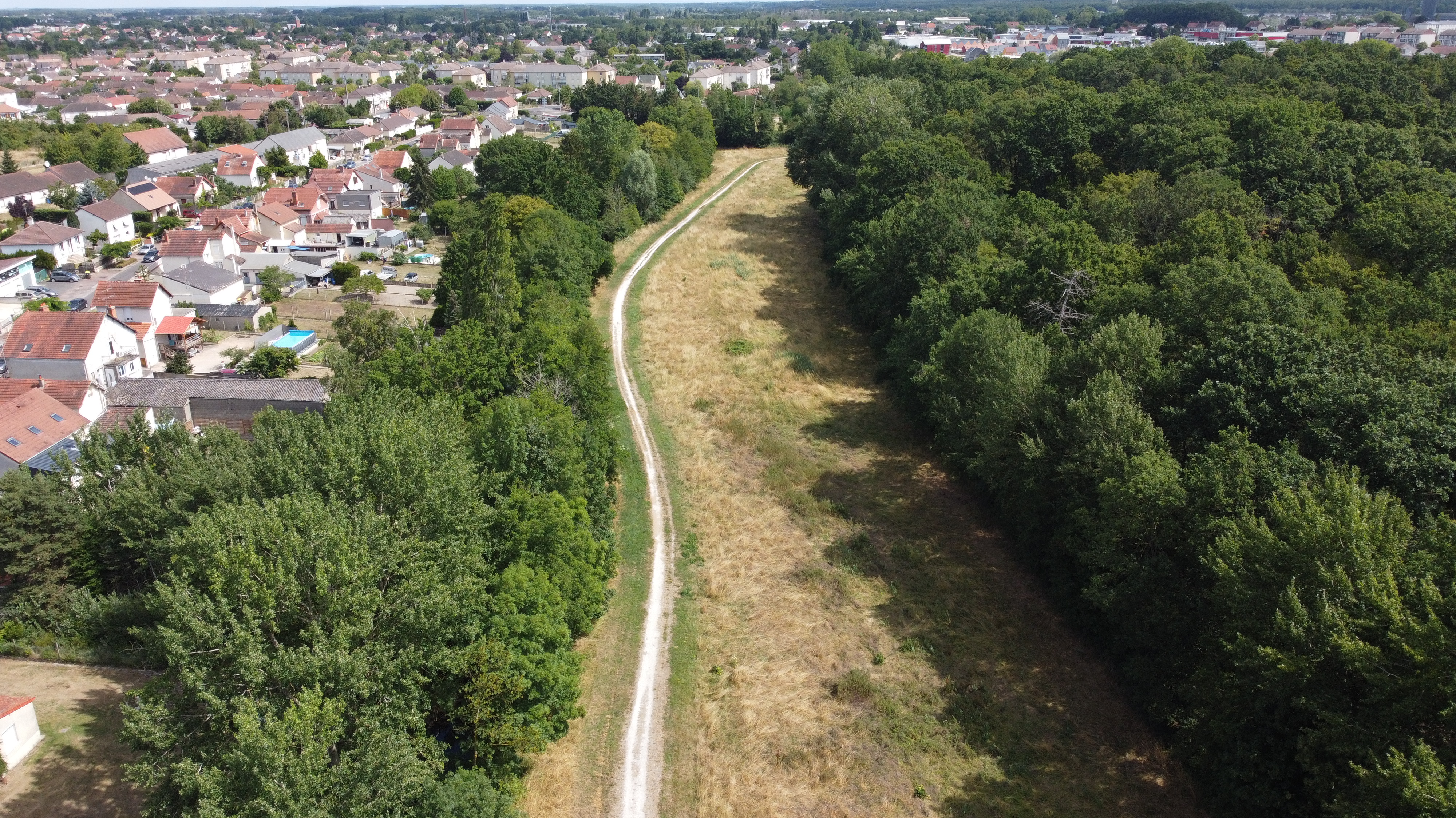 La prairie de Villemandeur avant les travaux - 19/07/2023