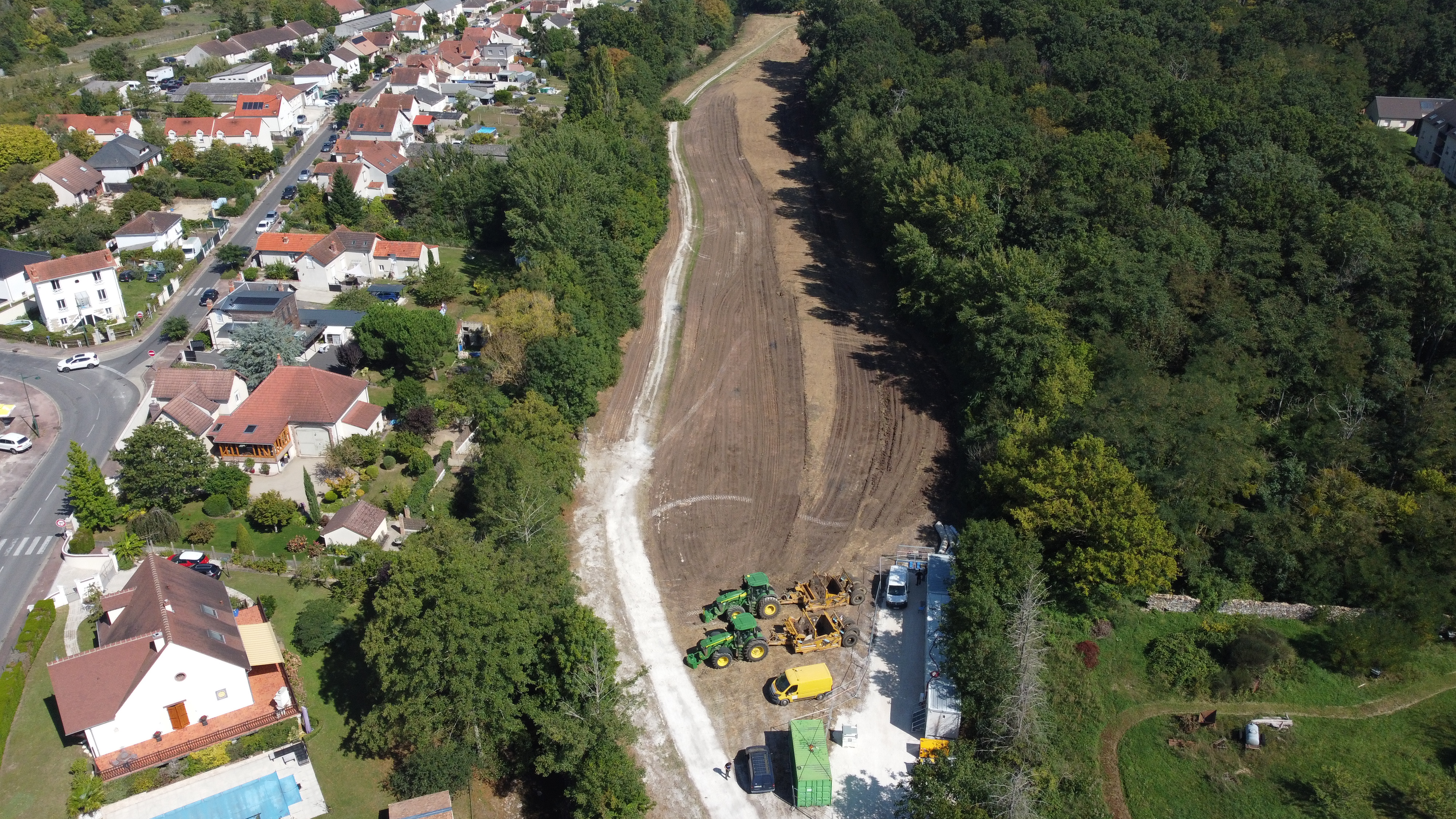 Décapage de la terre végétale dans la ZEC - 06/09/2023