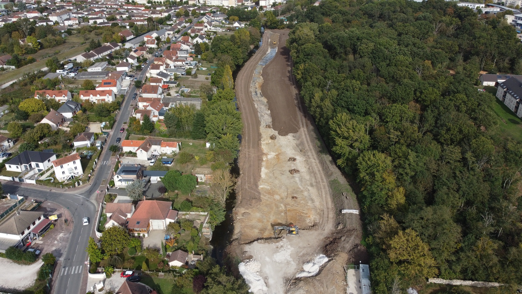 Finalisation du terrassement de la ZEC et régalage de la terre végétale - 17/10/2023